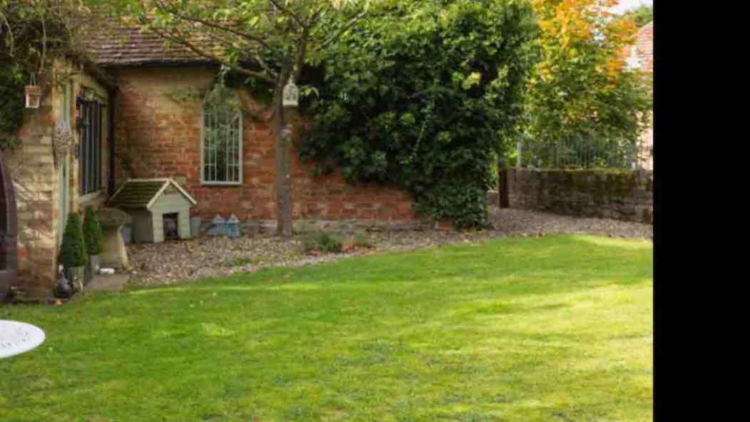Piglet Cottage Pebworth エクステリア 写真