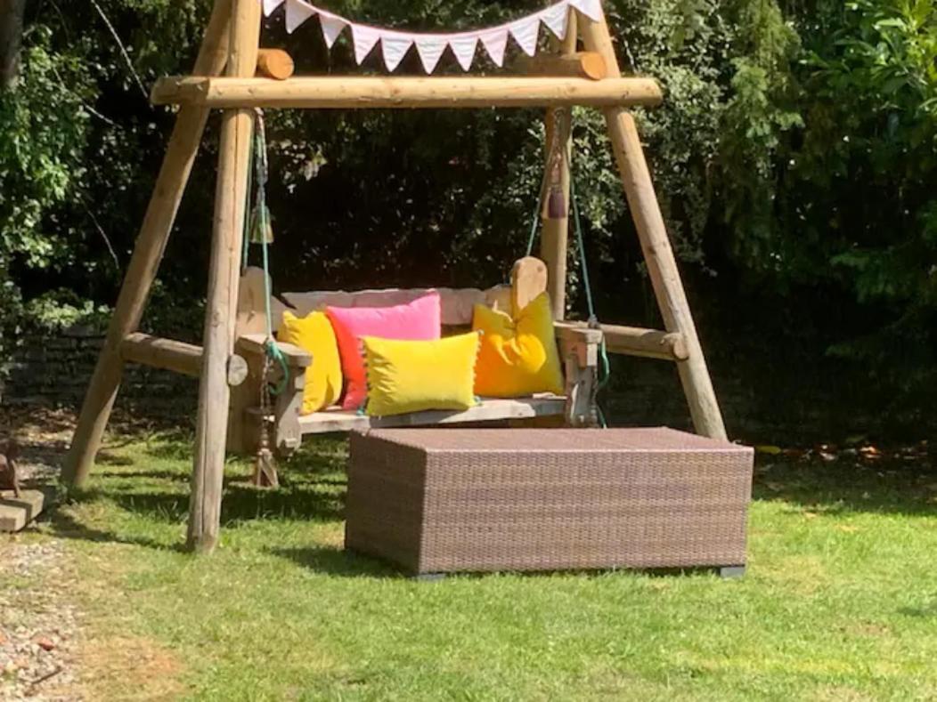 Piglet Cottage Pebworth エクステリア 写真
